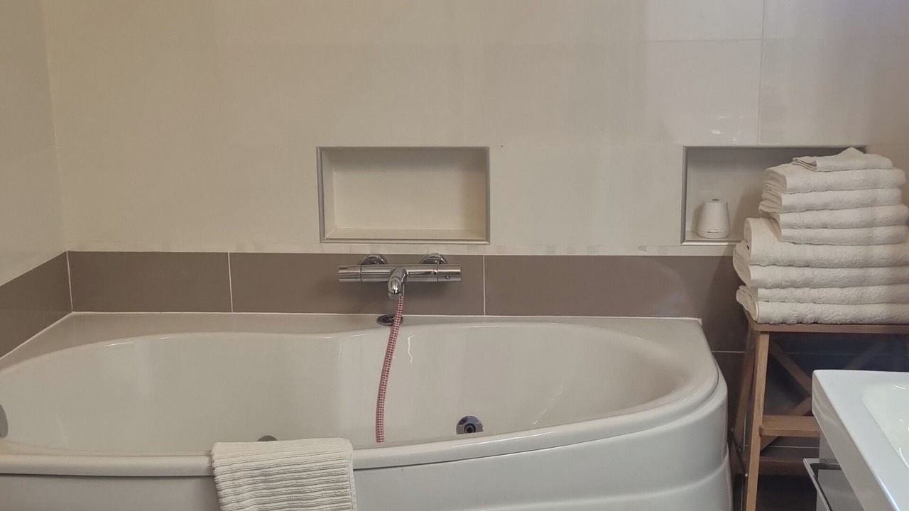 Photo of Bathroom in Tourves
