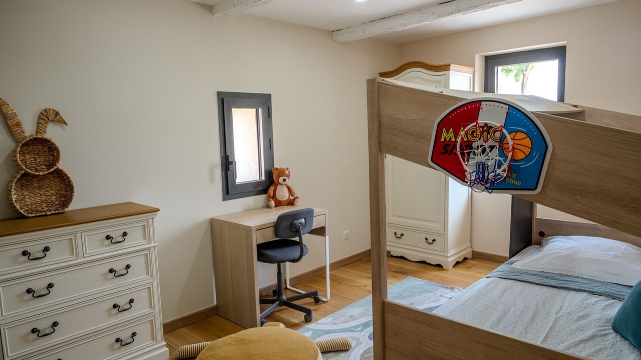 Photo of Bedroom in Orange