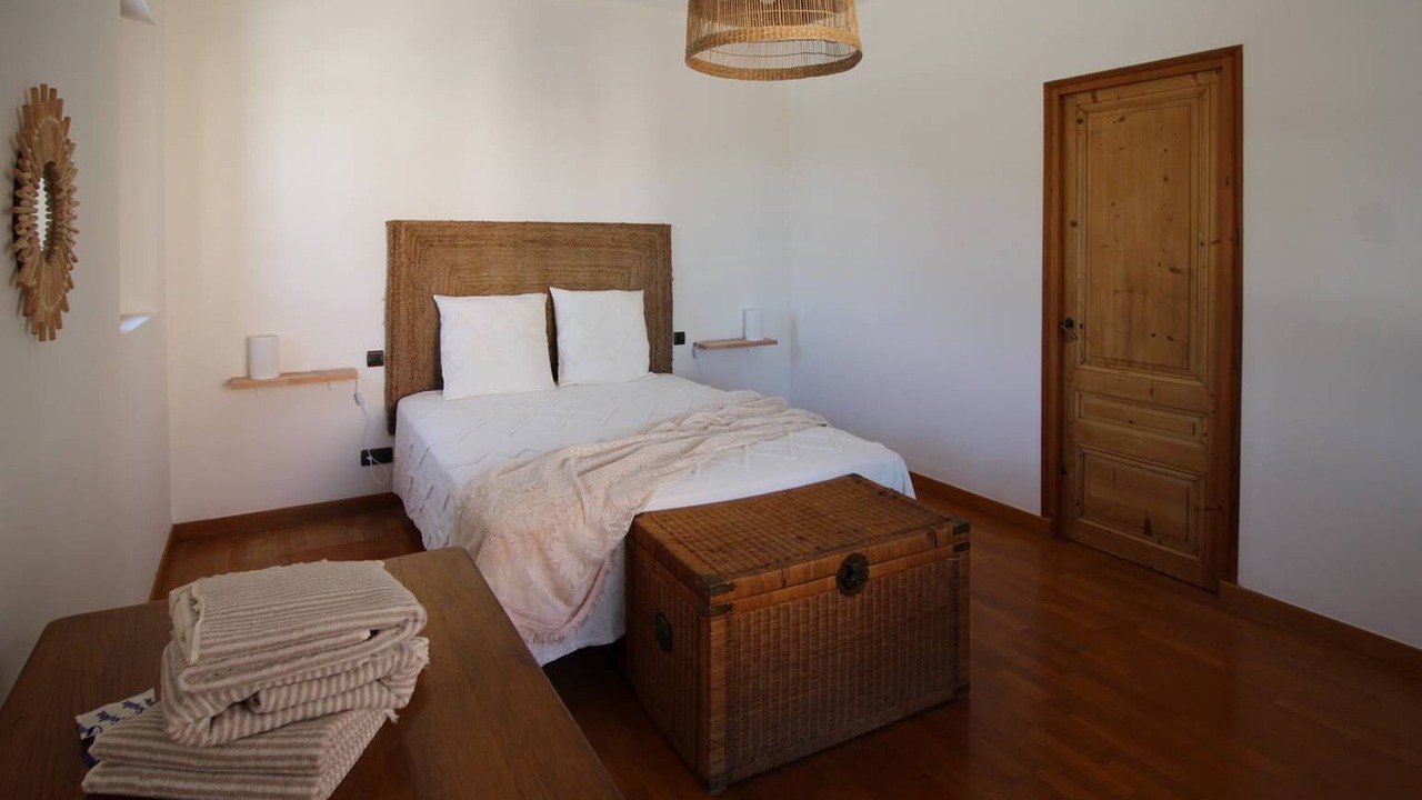 Photo of Bedroom in Noves