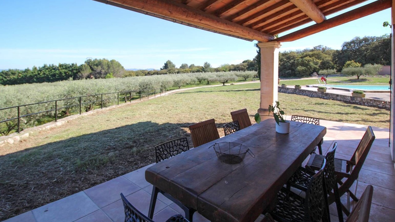 Photo of Outdoor in Noves