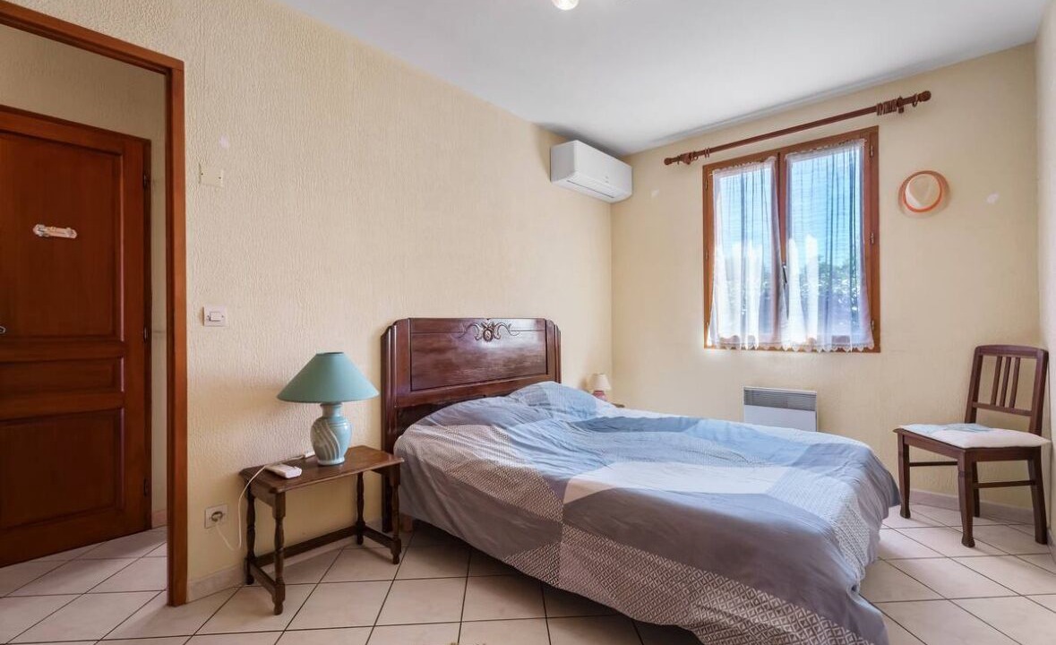 Photo of Bedroom in Miramar