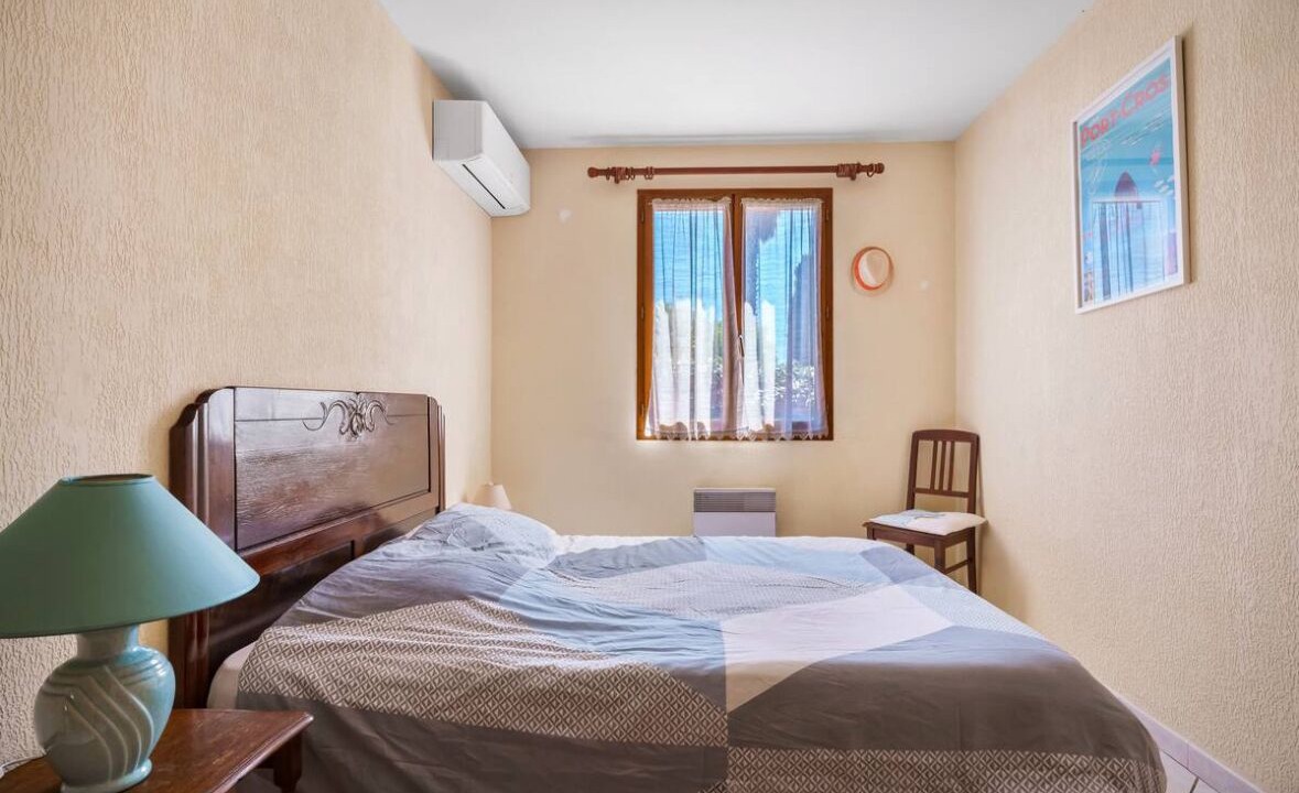 Photo of Bedroom in Miramar