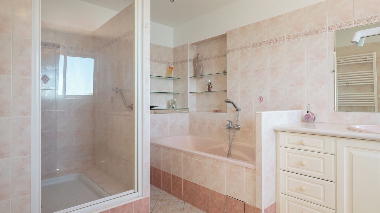 Photo of Bathroom in La Londe-les-Maures