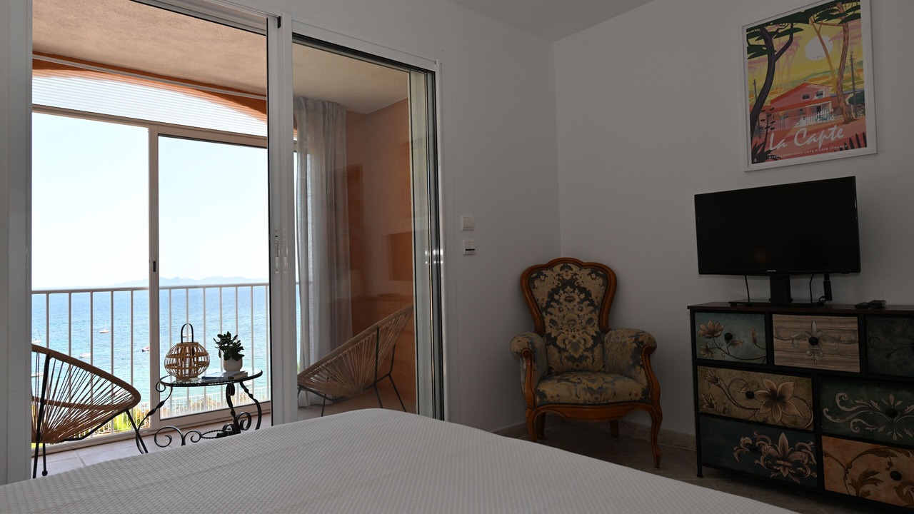 Photo of Bedroom in La Londe-les-Maures