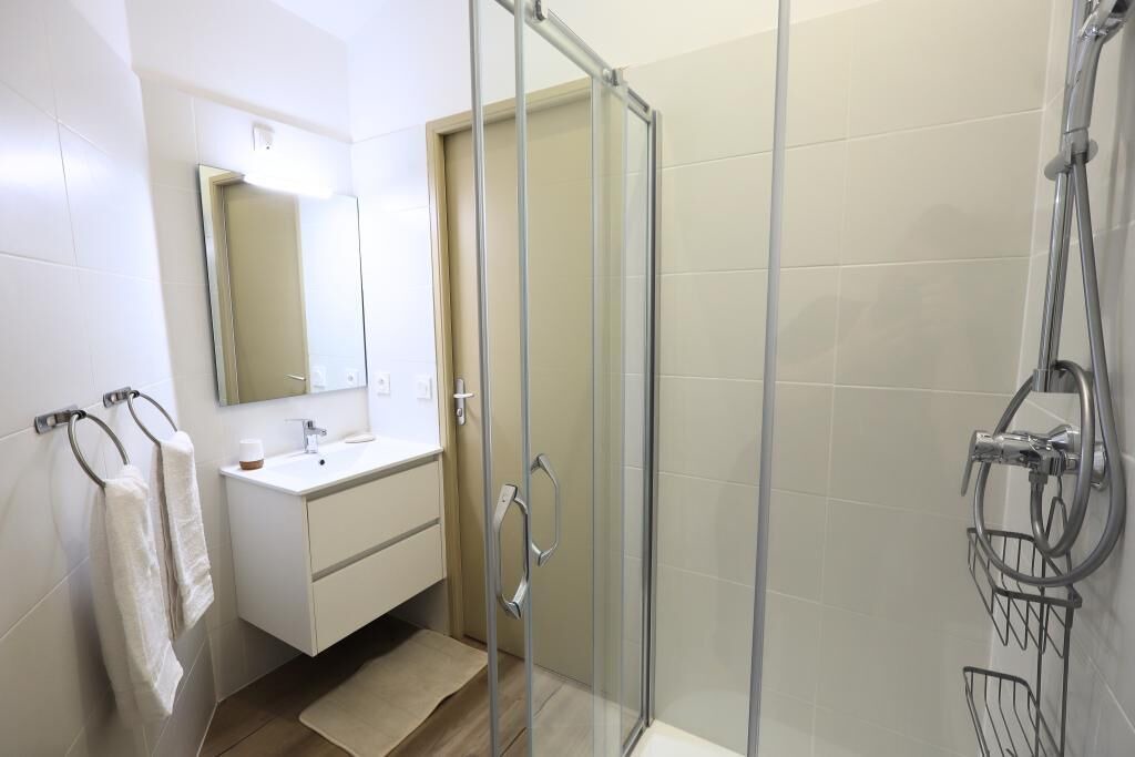 Photo of Bathroom in Camaret-sur-Aigues