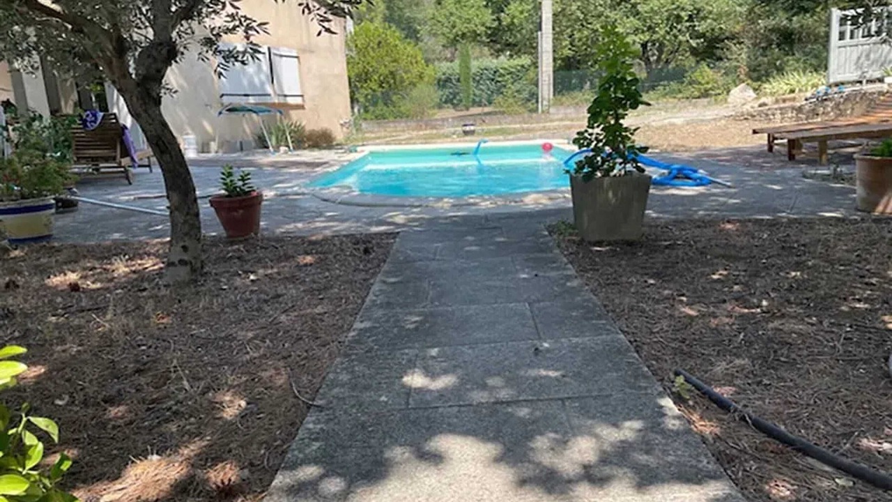Photo of Outdoor in Velleron