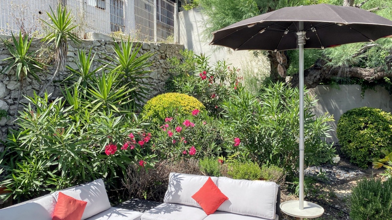 Photo of Outdoor in 8th Arrondissement