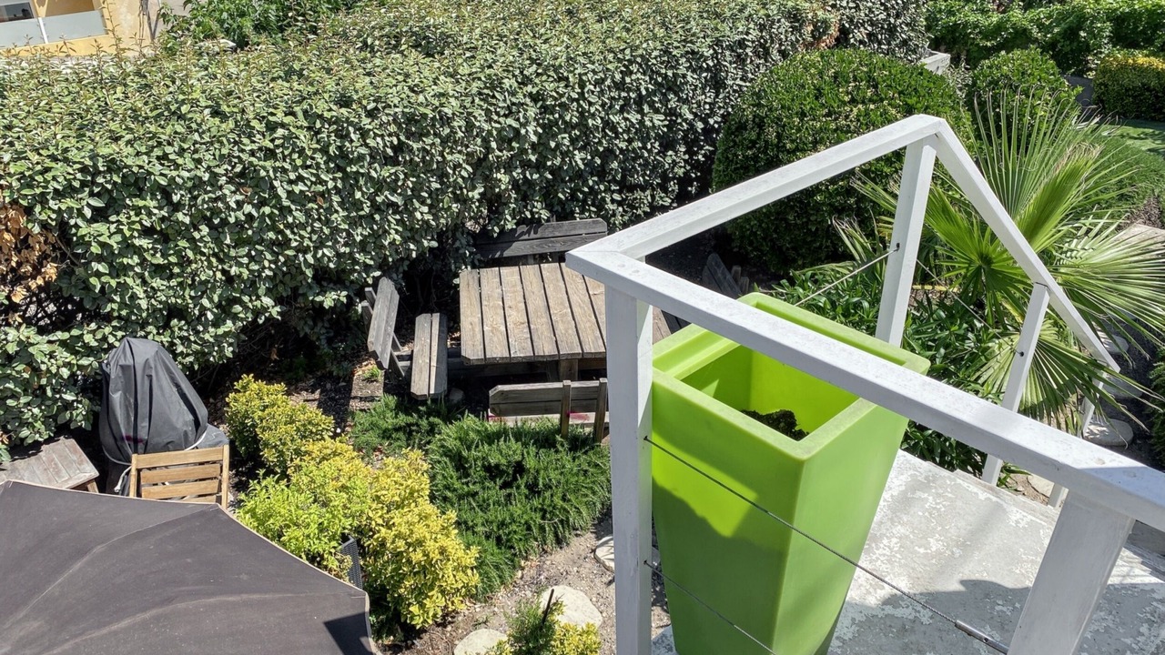 Photo of Outdoor in 8th Arrondissement