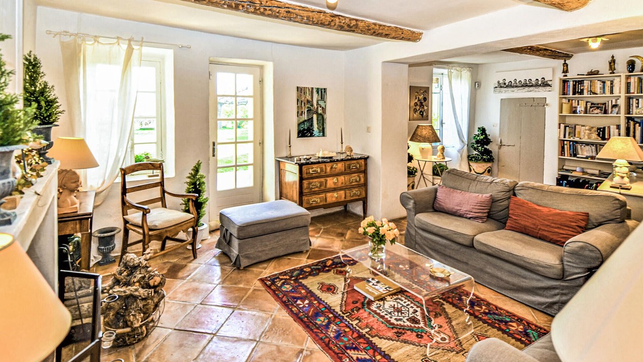 Photo of Bedroom in Violes