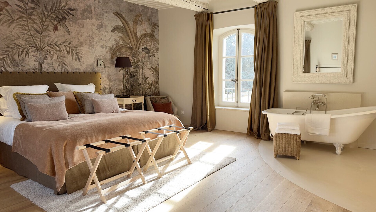Photo of Bedroom in Oppede