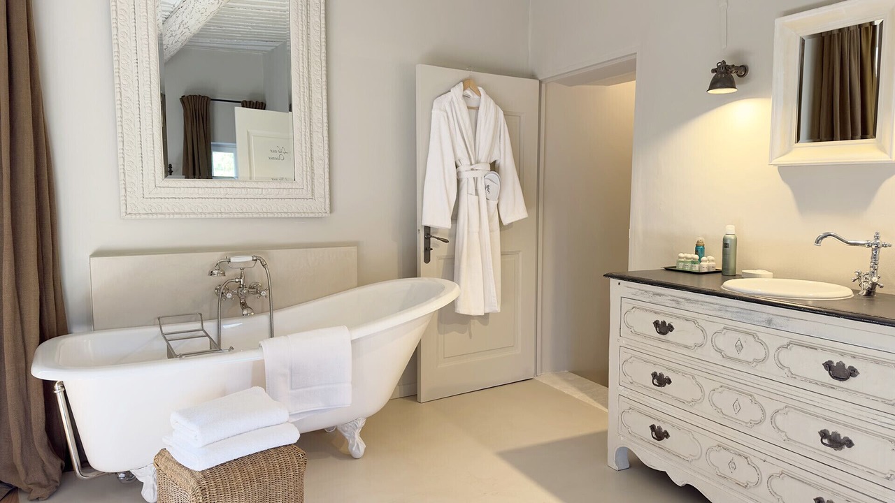 Photo of Bathroom in Oppede