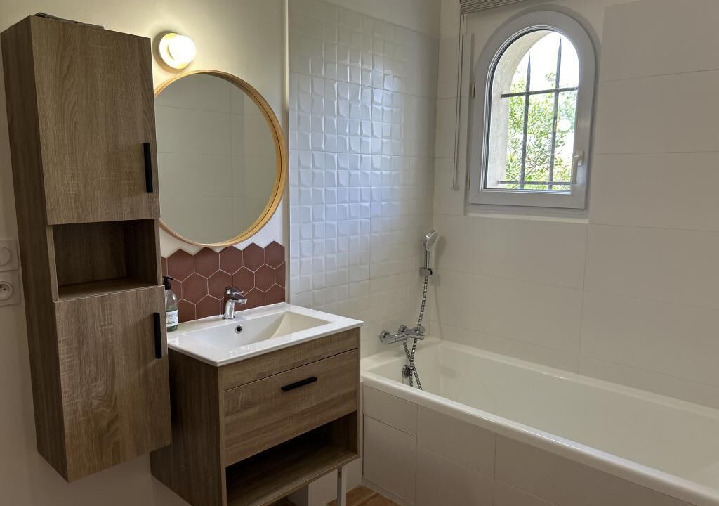 Photo of Bathroom in Le Mourillon