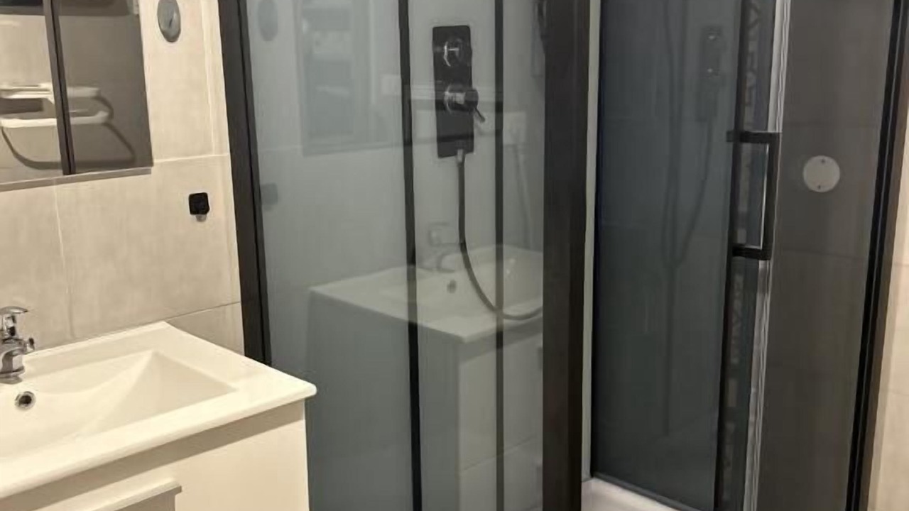 Photo of Bathroom in Le Mourillon