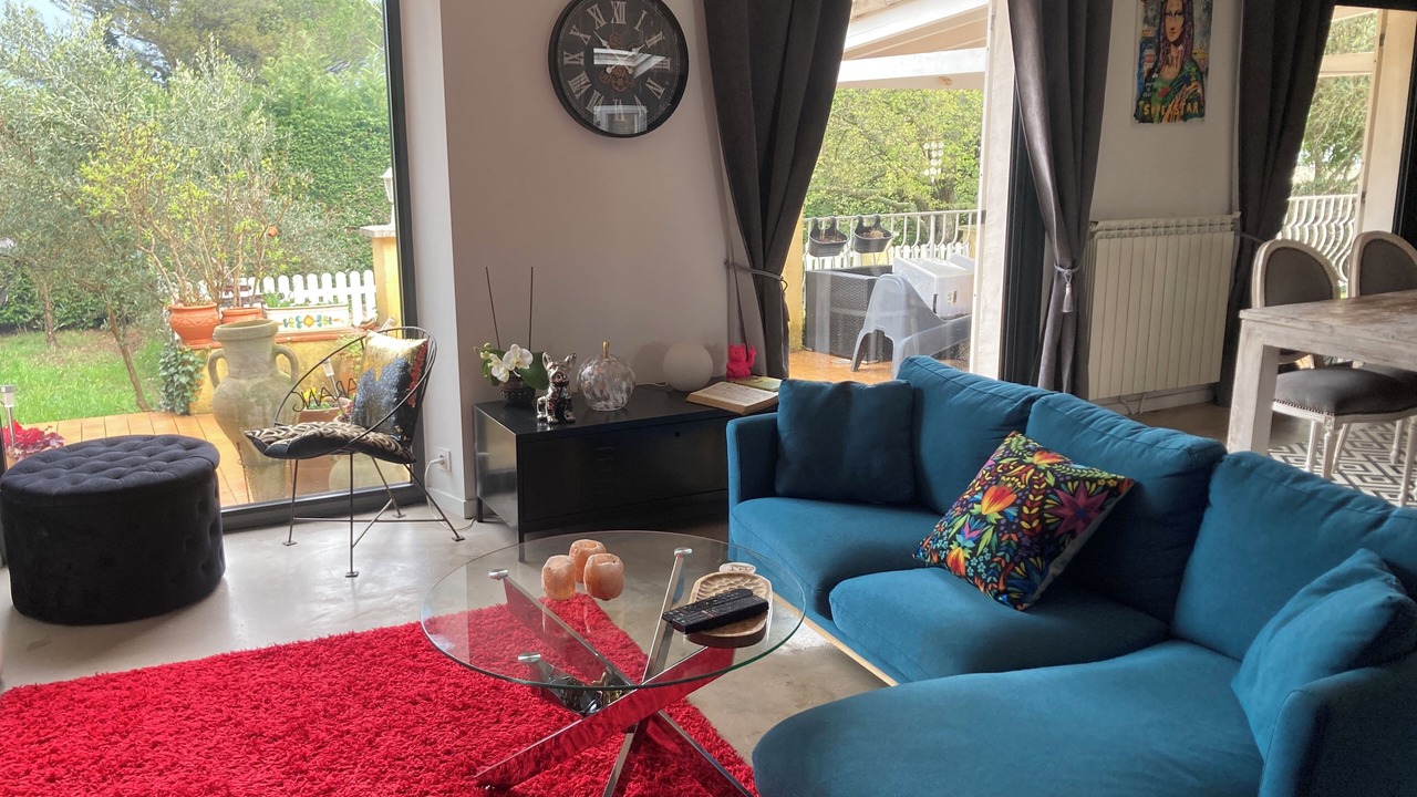 Photo of Livingroom in Trets