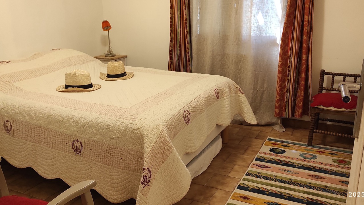 Photo of Bedroom in Puyricard