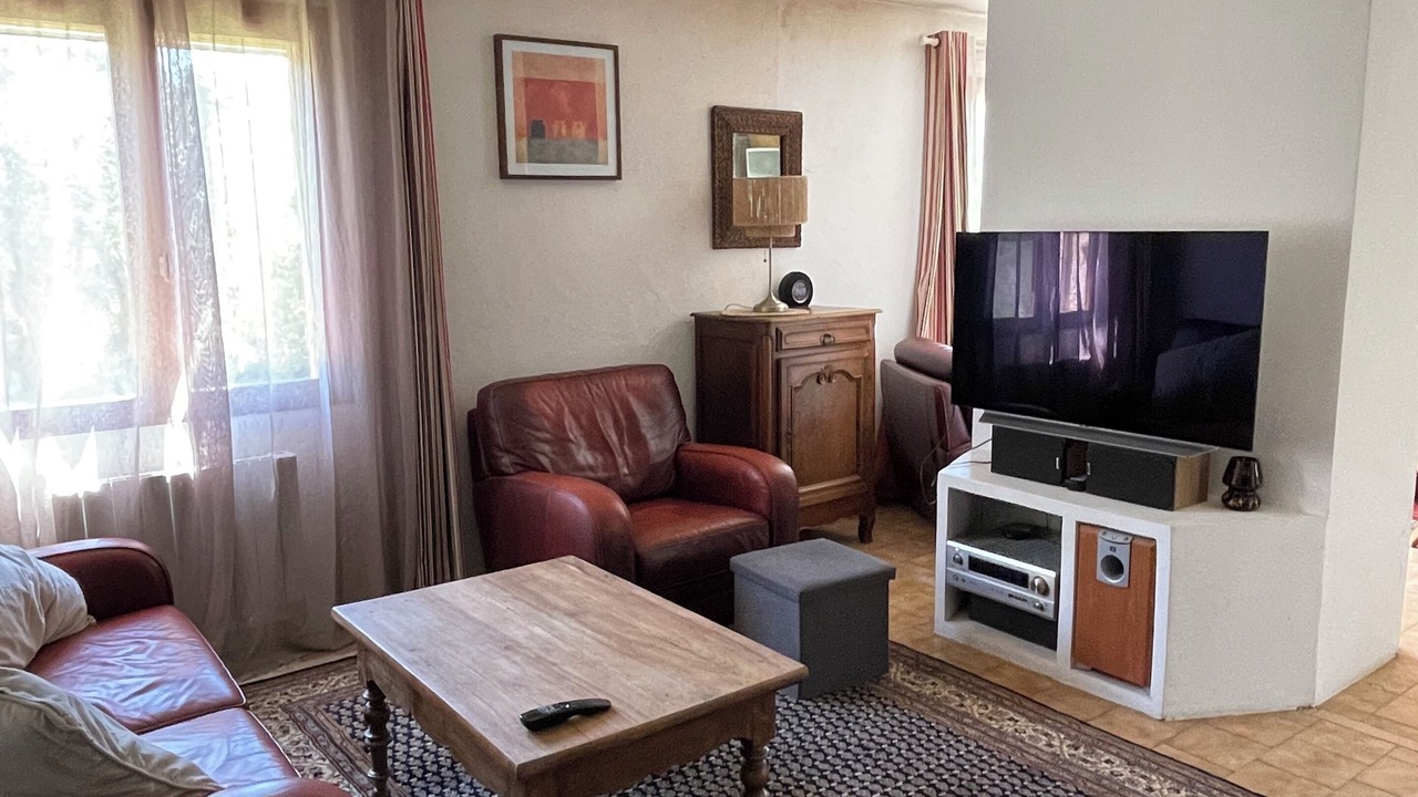 Photo of Livingroom in Puyricard