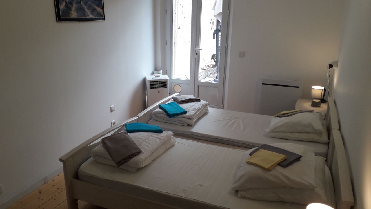 Photo of Bedroom in Malaucene