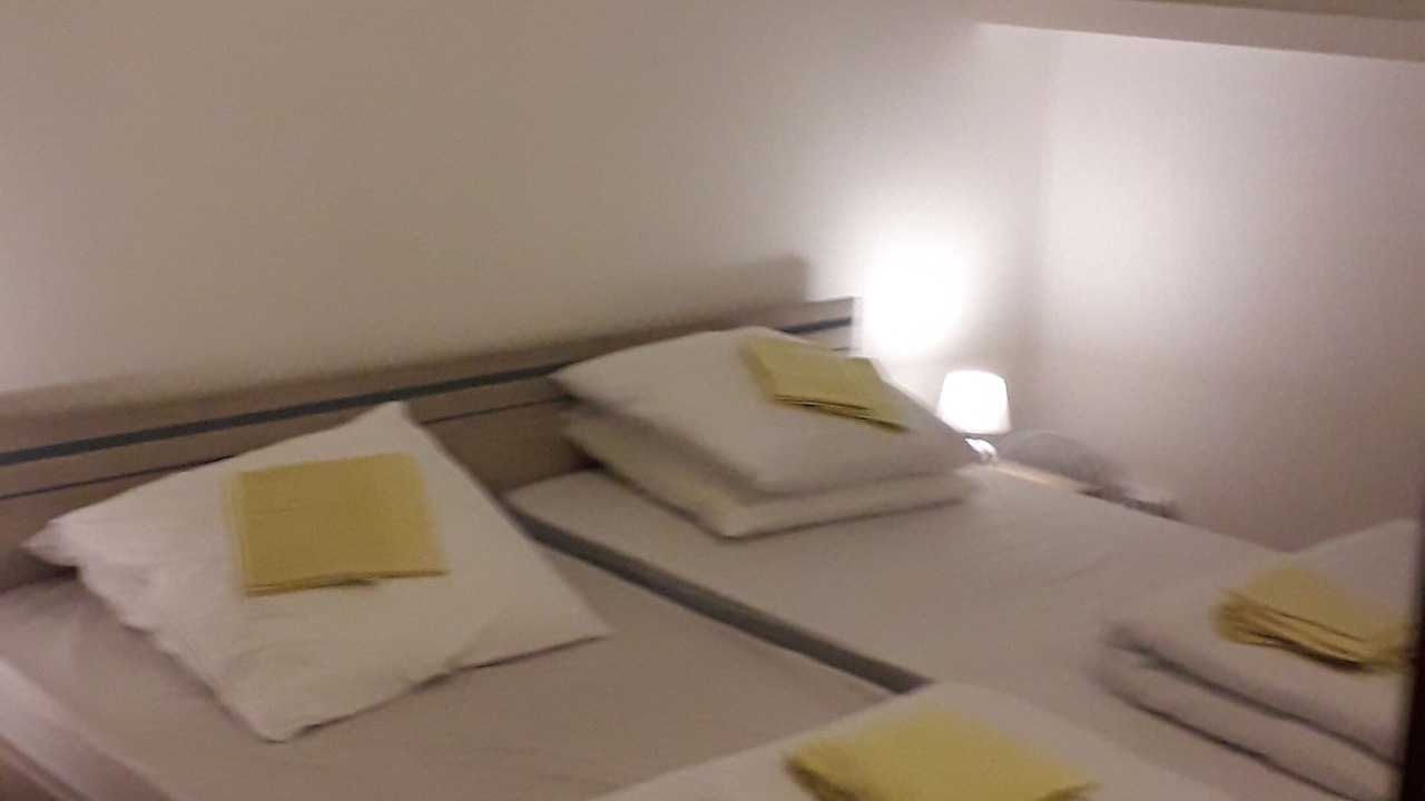 Photo of Bedroom in Malaucene