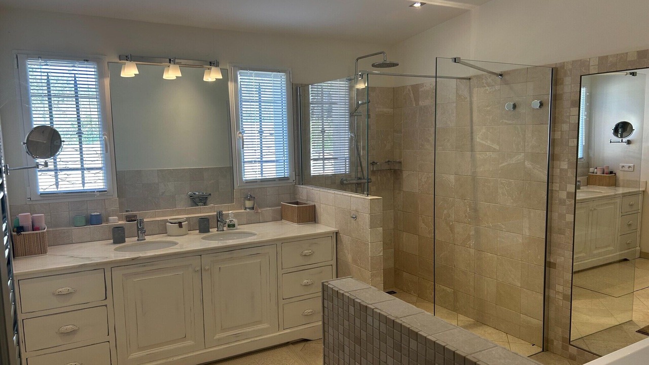 Photo of Bathroom in Draguignan