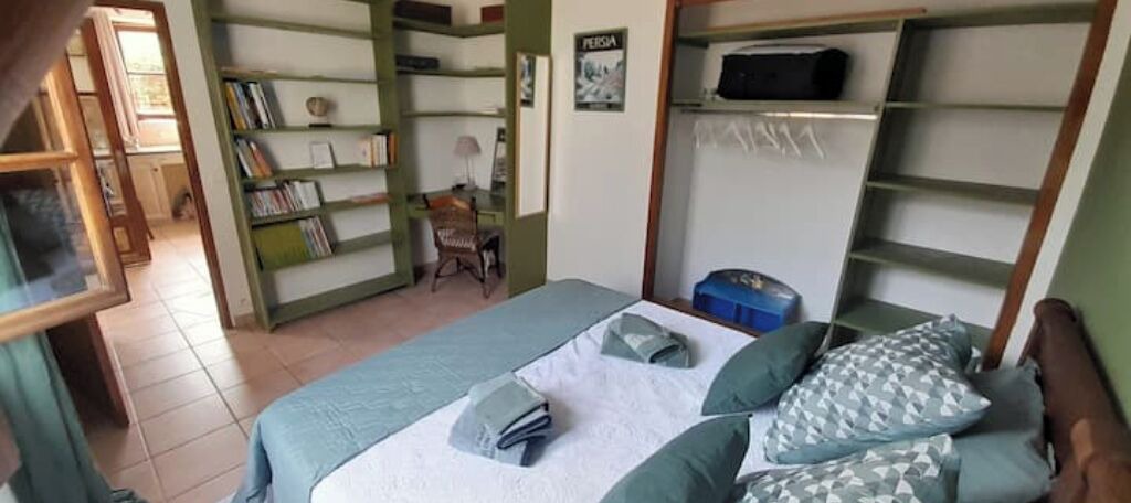 Photo of Bedroom in Bonnieux