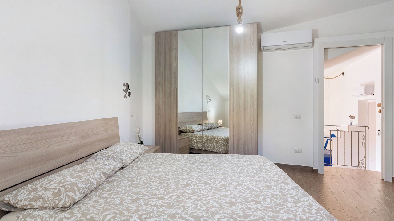 Photo of Bedroom in Piazza-Tralia-Pendolo