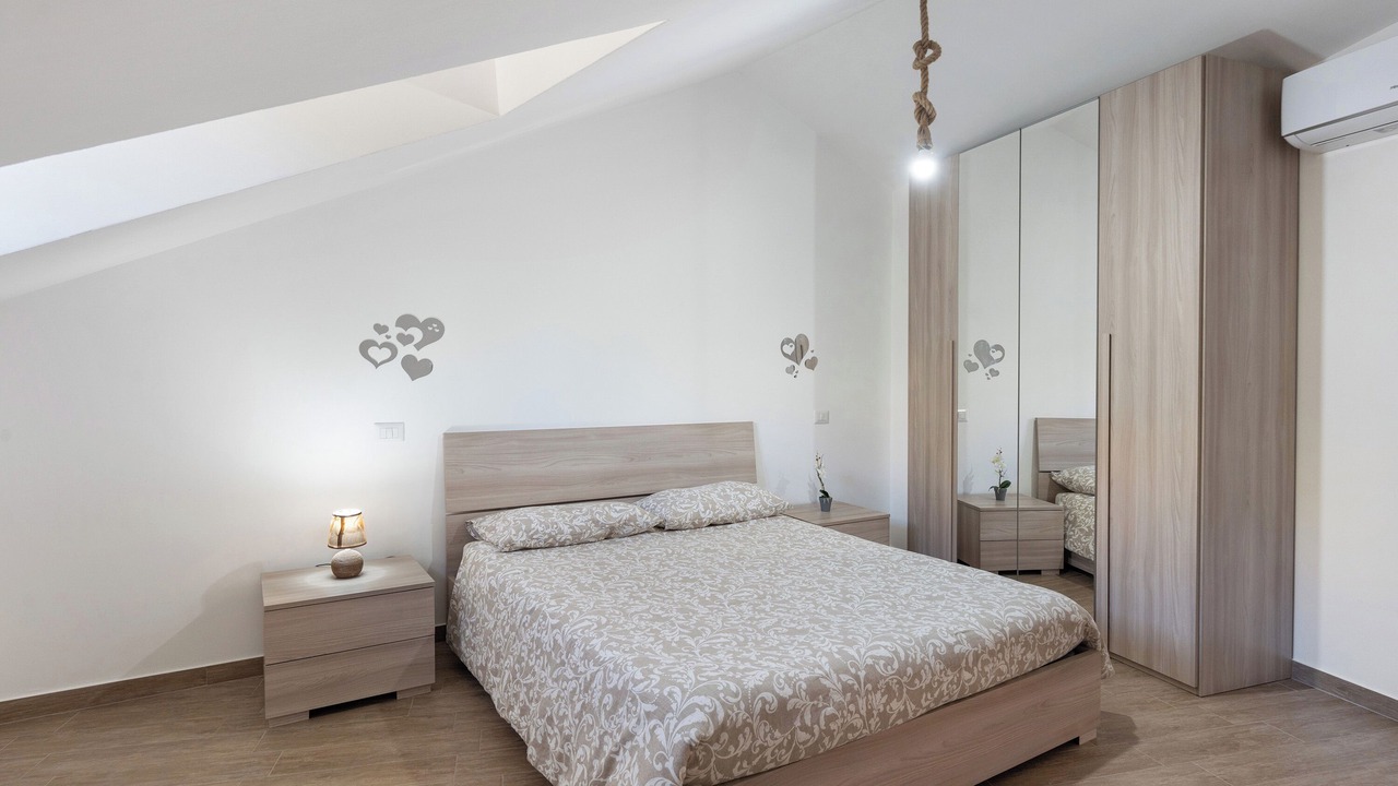 Photo of Bedroom in Piazza-Tralia-Pendolo