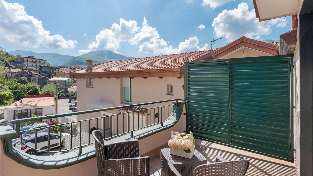 Photo of Outdoor in Piazza-Tralia-Pendolo