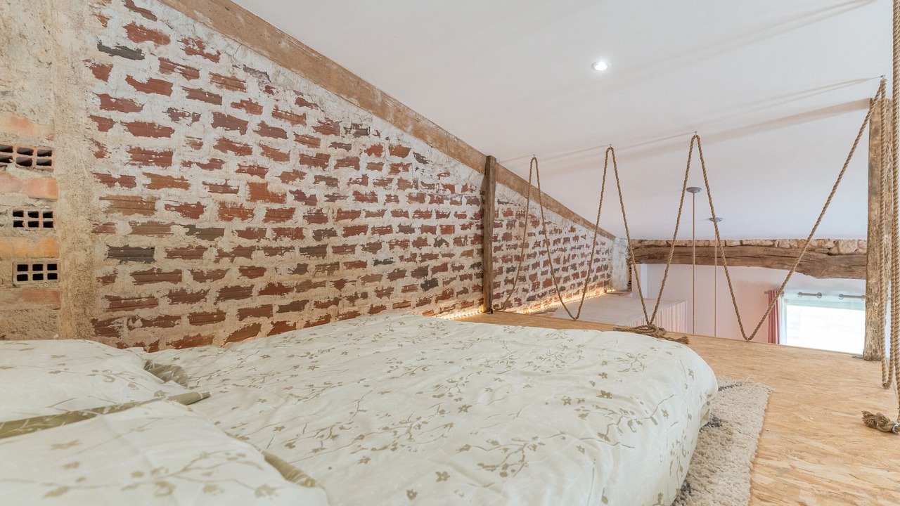 Photo of Bedroom in Esparron