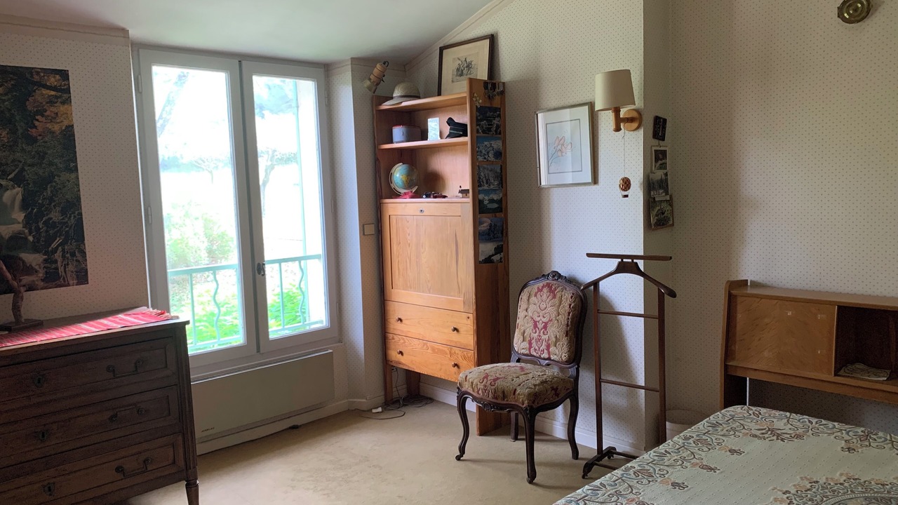 Photo of Bedroom in Caumont-sur-Durance