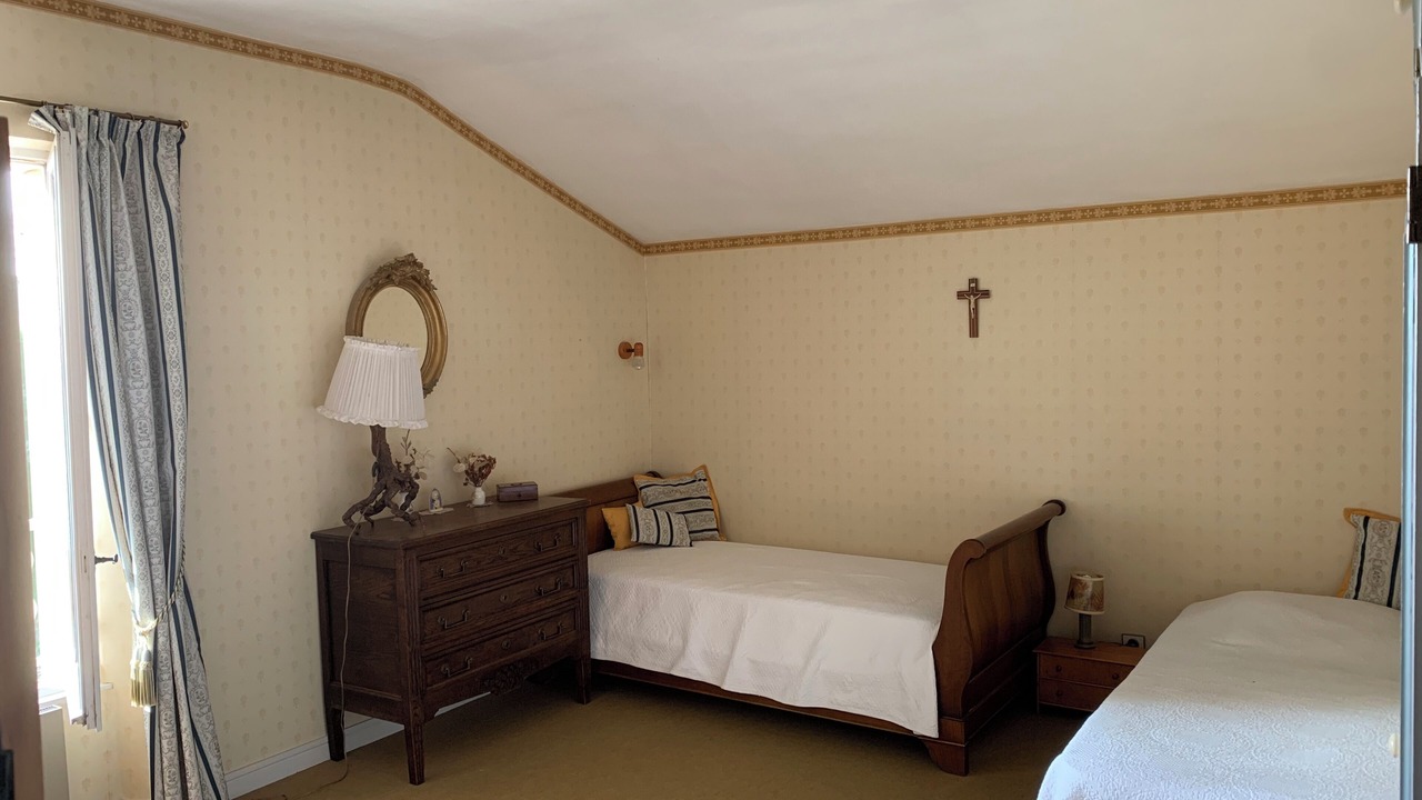 Photo of Bedroom in Caumont-sur-Durance