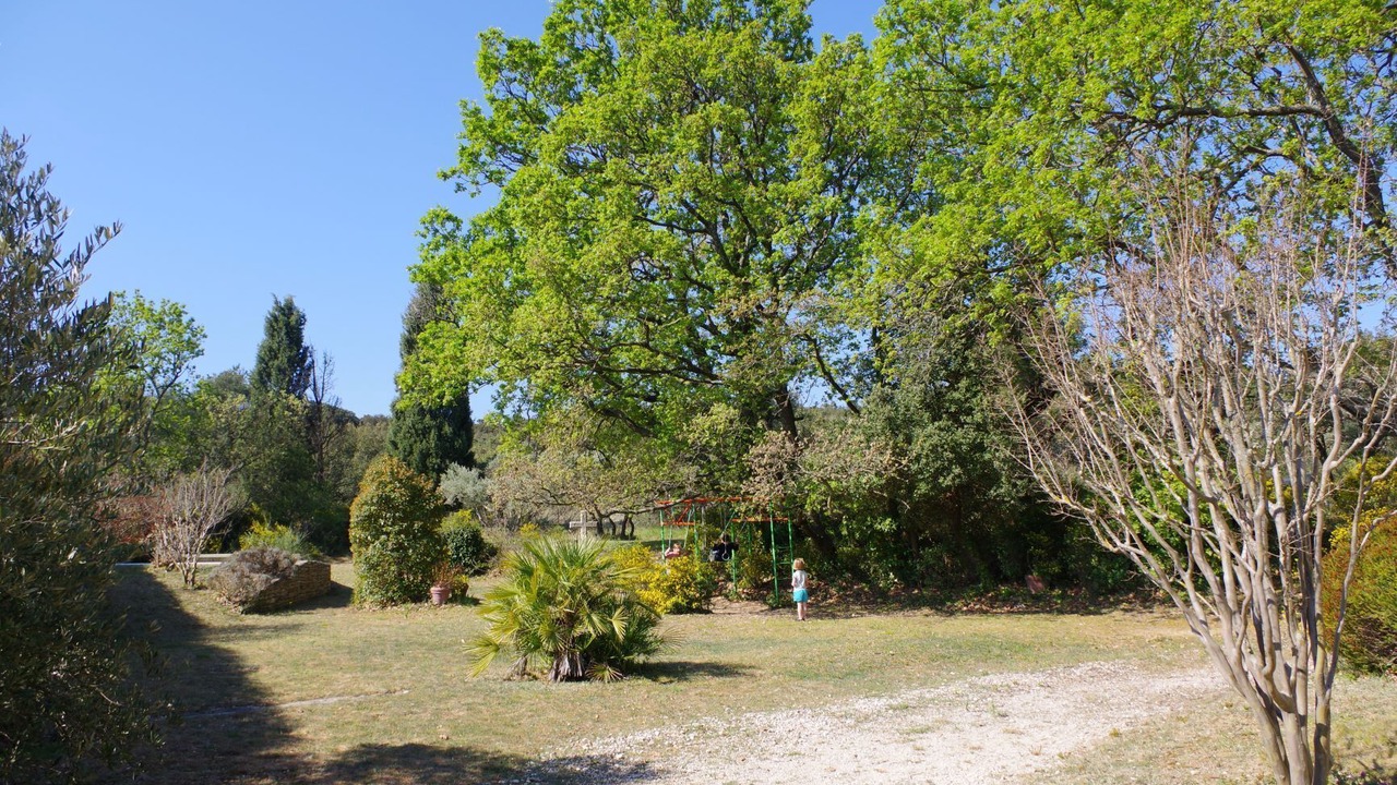 Photo of Others in Caumont-sur-Durance