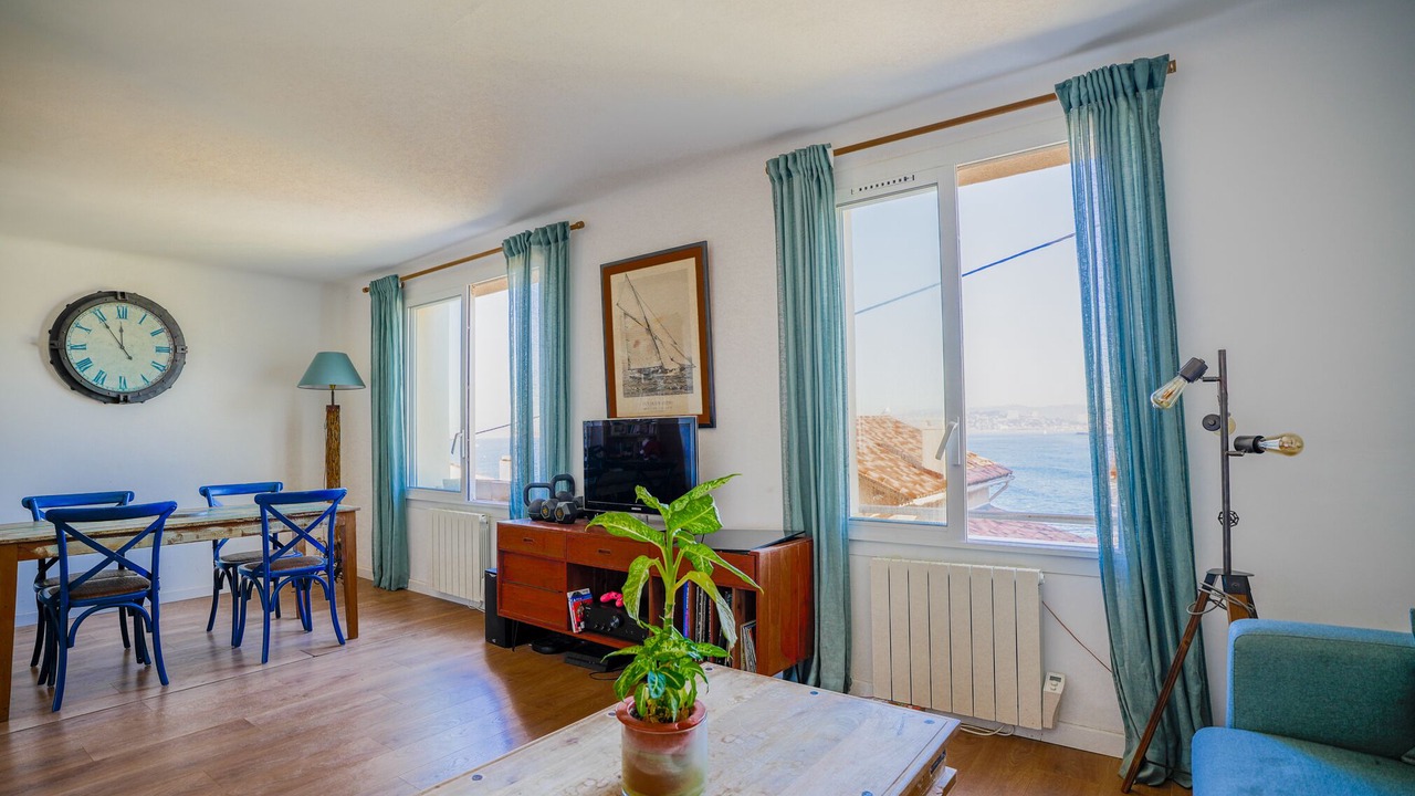 Photo of Livingroom in Montredon