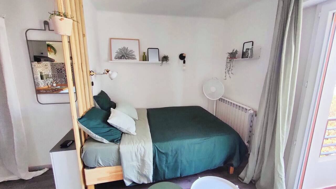 Photo of Bedroom in Hyeres City Centre