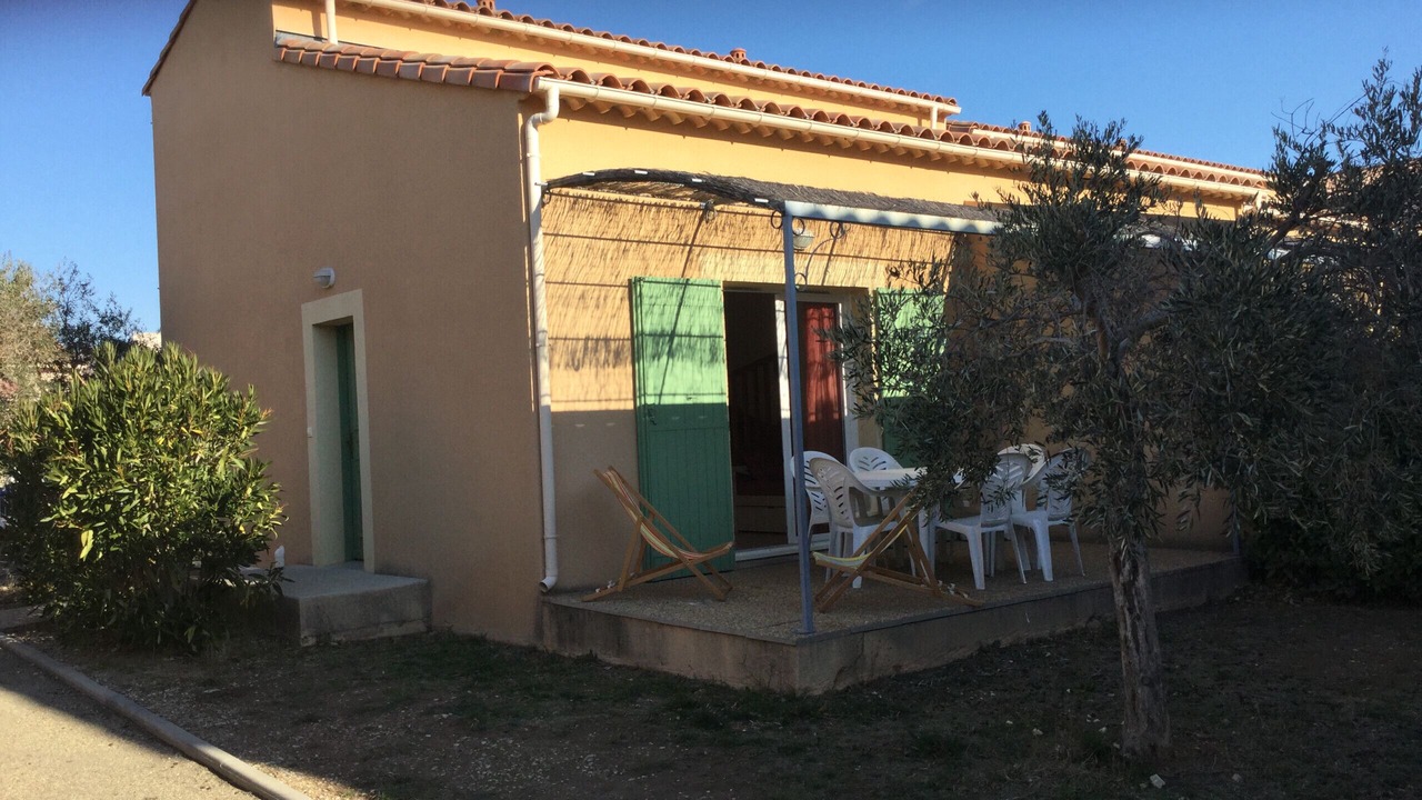 Photo of Others in Mouries