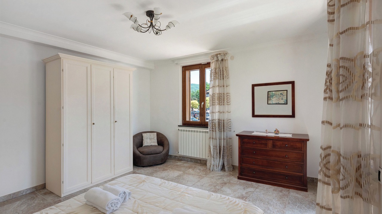 Photo of Bedroom in Bomerano