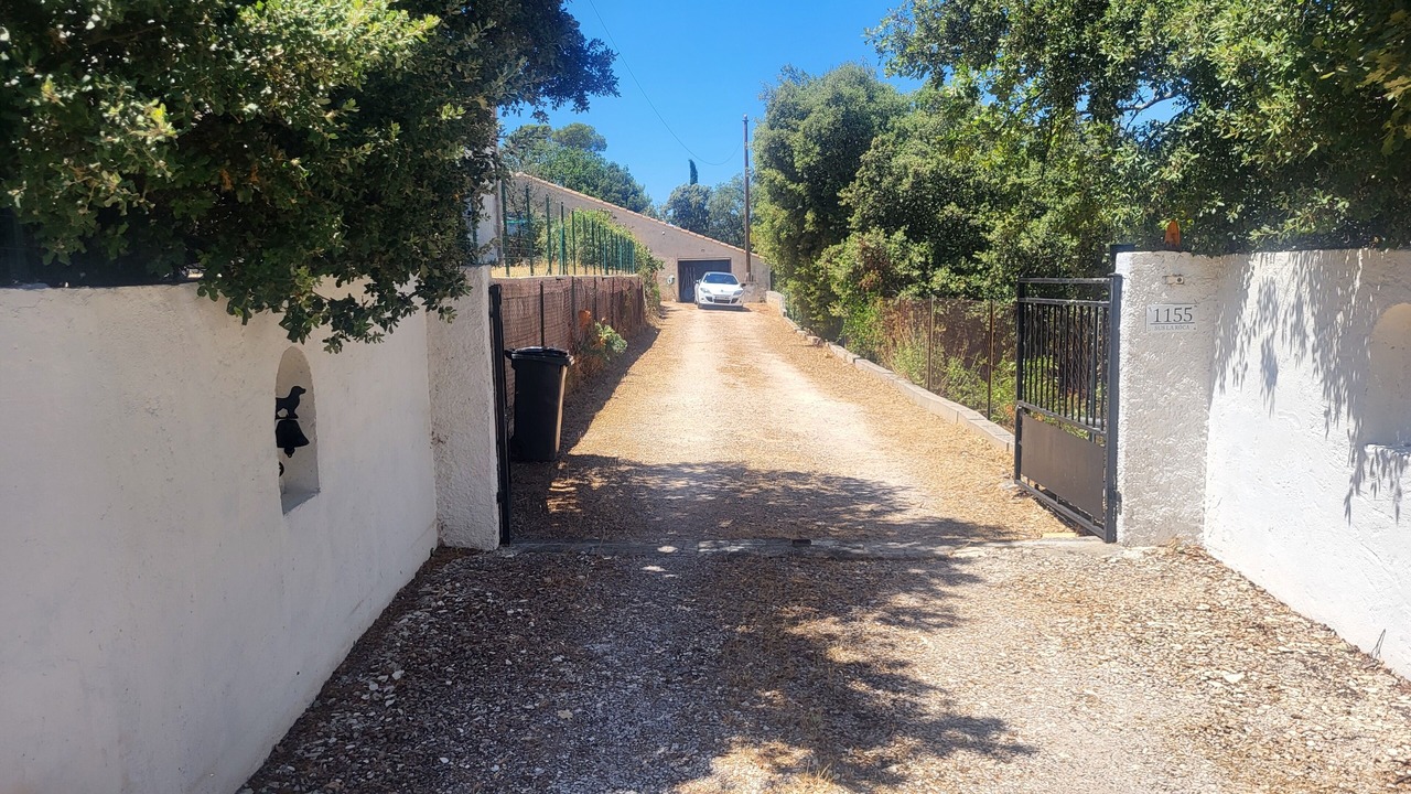 Photo of Outdoor in Gareoult