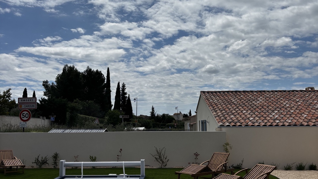 Photo of Outdoor in Caromb
