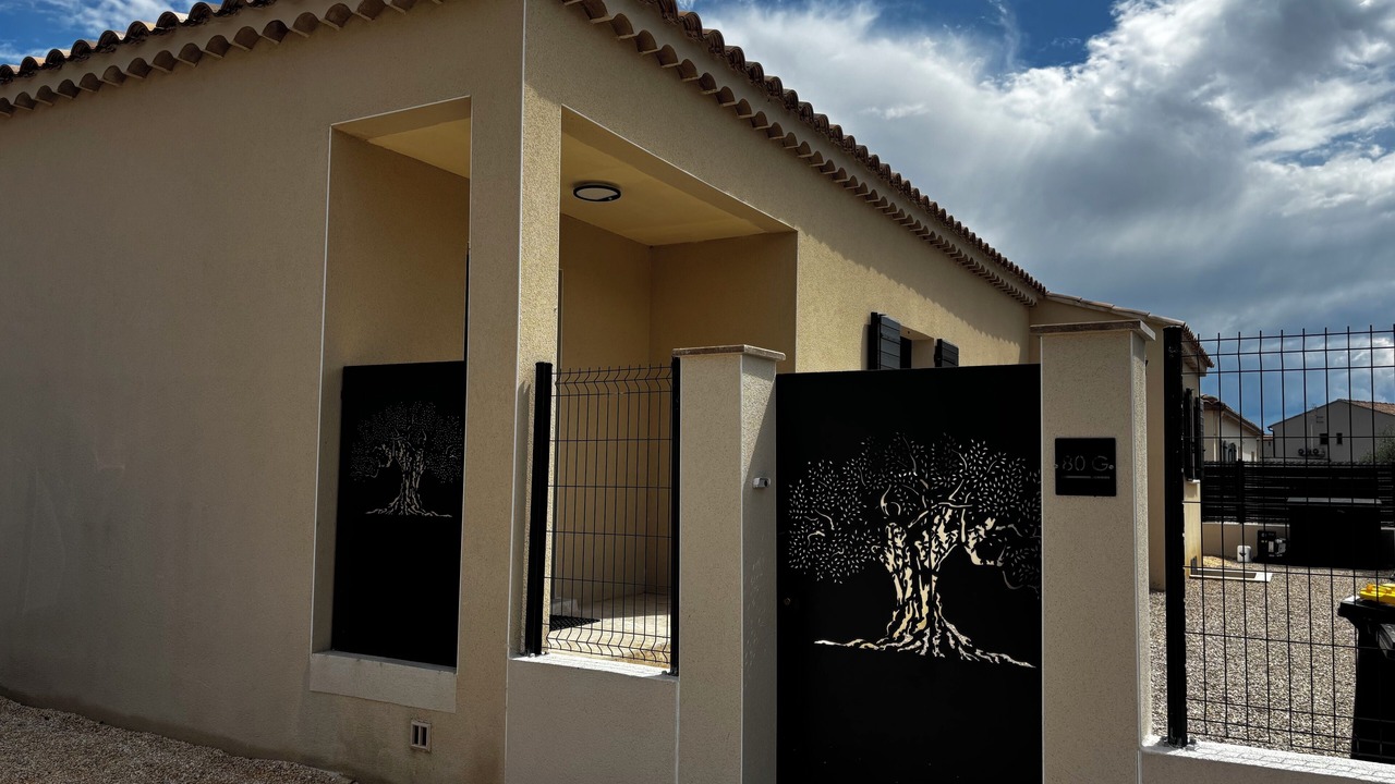 Photo of Outdoor in Caromb