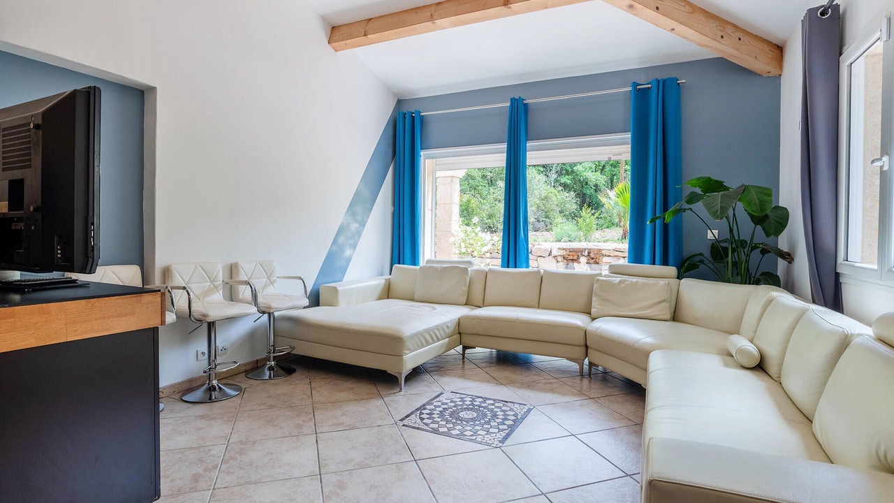 Photo of Bedroom in Le Val