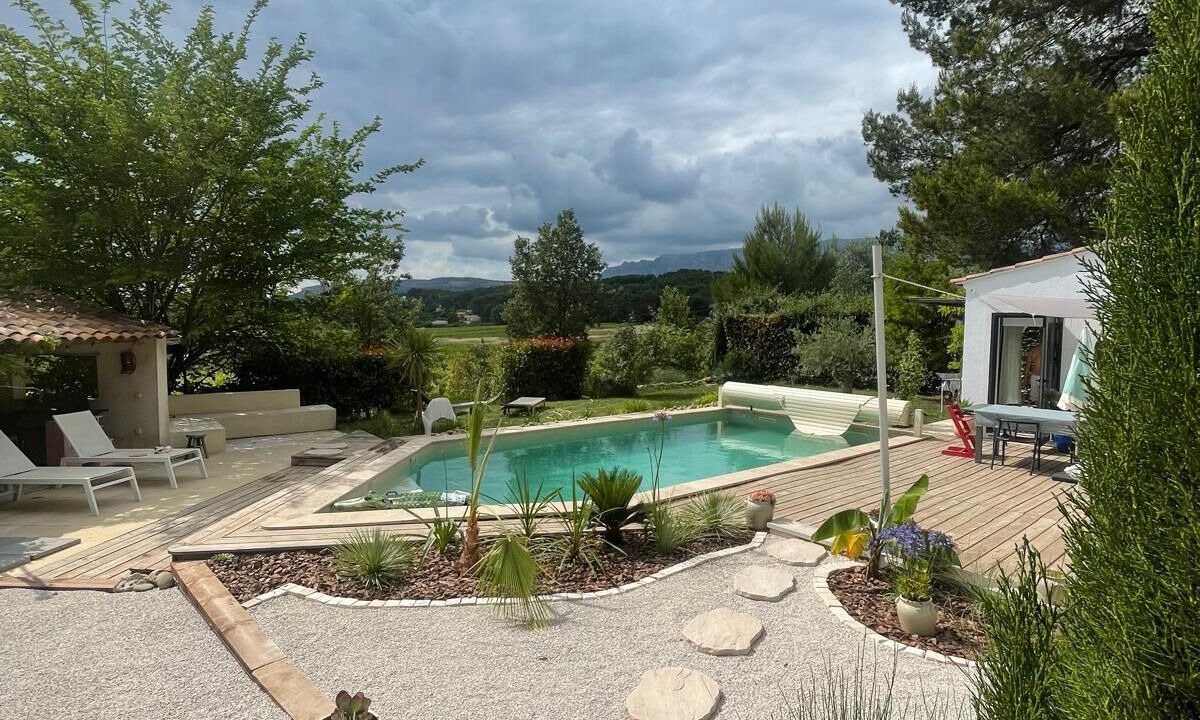Photo of Outdoor in Rousset