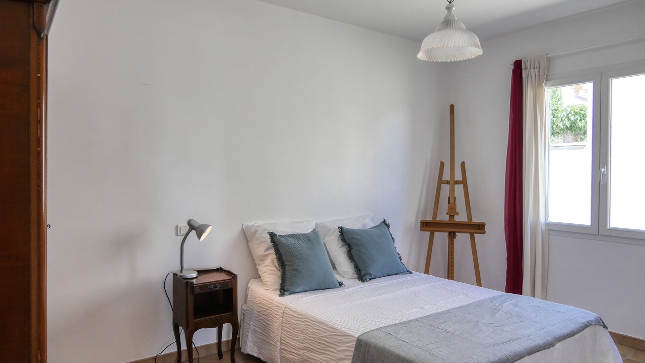 Photo of Bedroom in Caromb