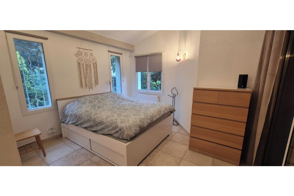 Photo of Bedroom in Istres
