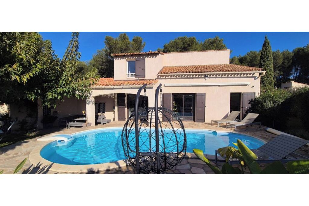 Photo of Outdoor in Istres