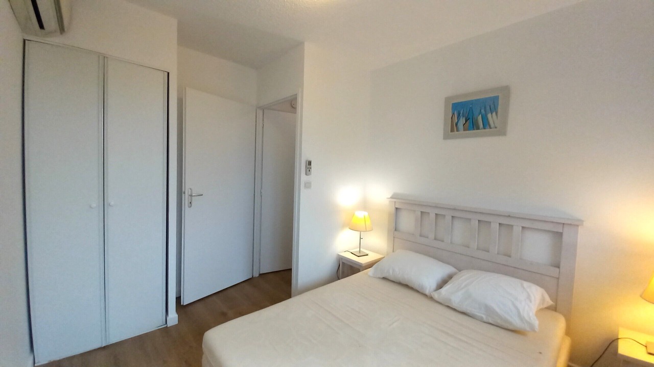 Photo of Bedroom in Les Bormettes