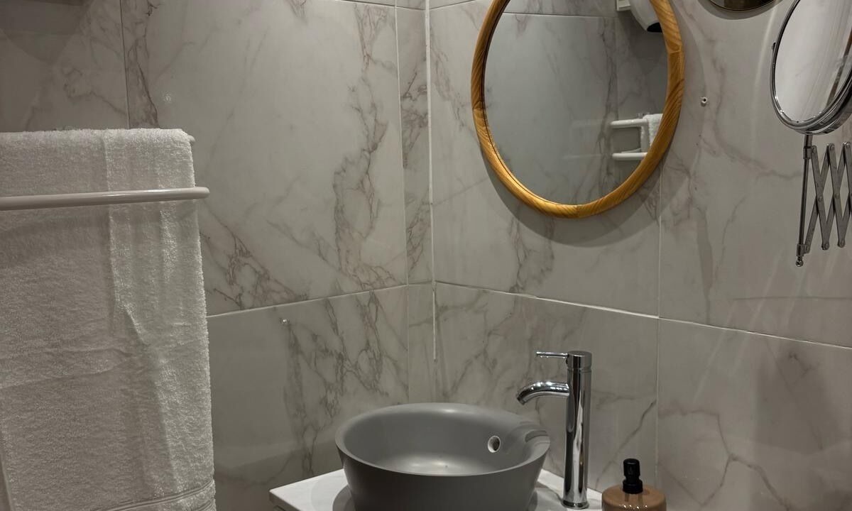 Photo of Bathroom in 4th Arrondissement