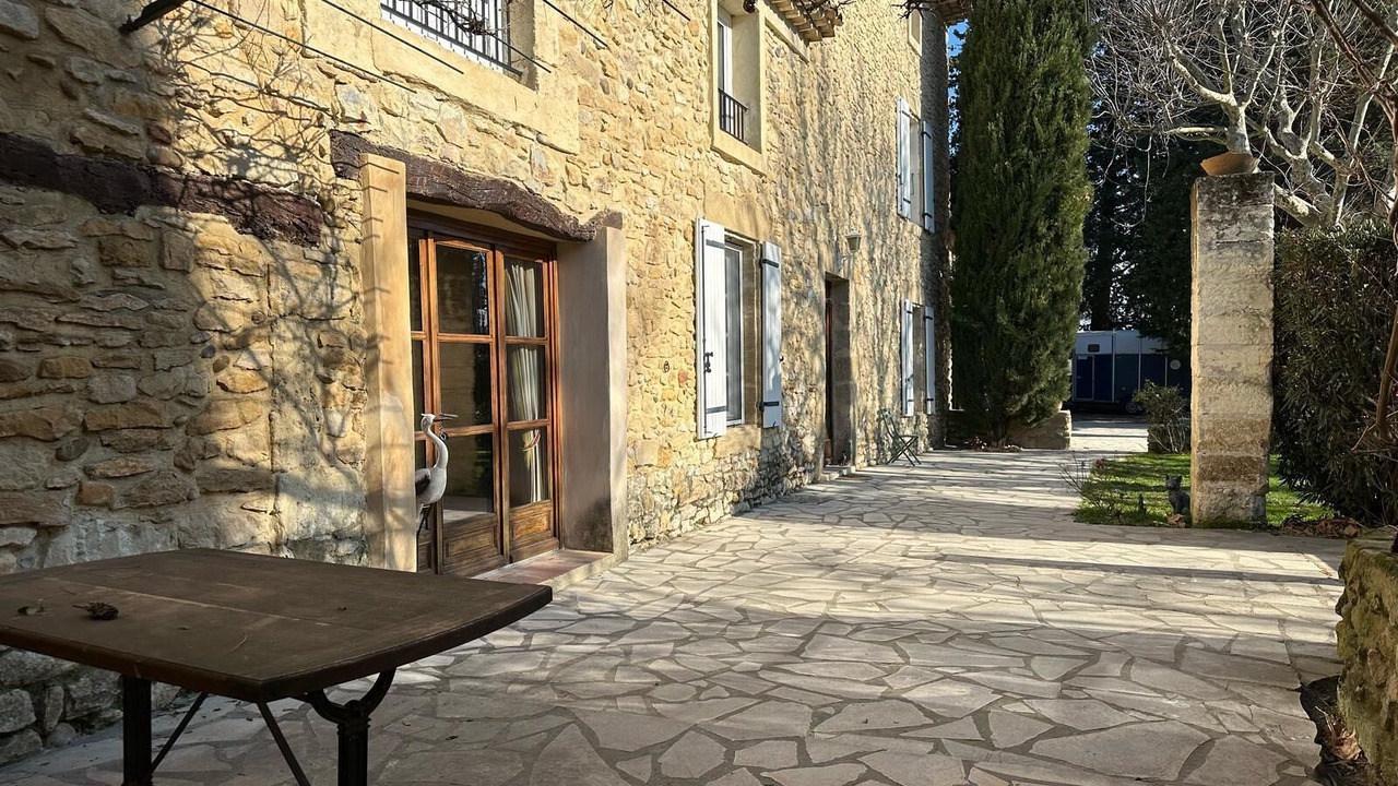 Photo of Patio Balcony in Caderousse