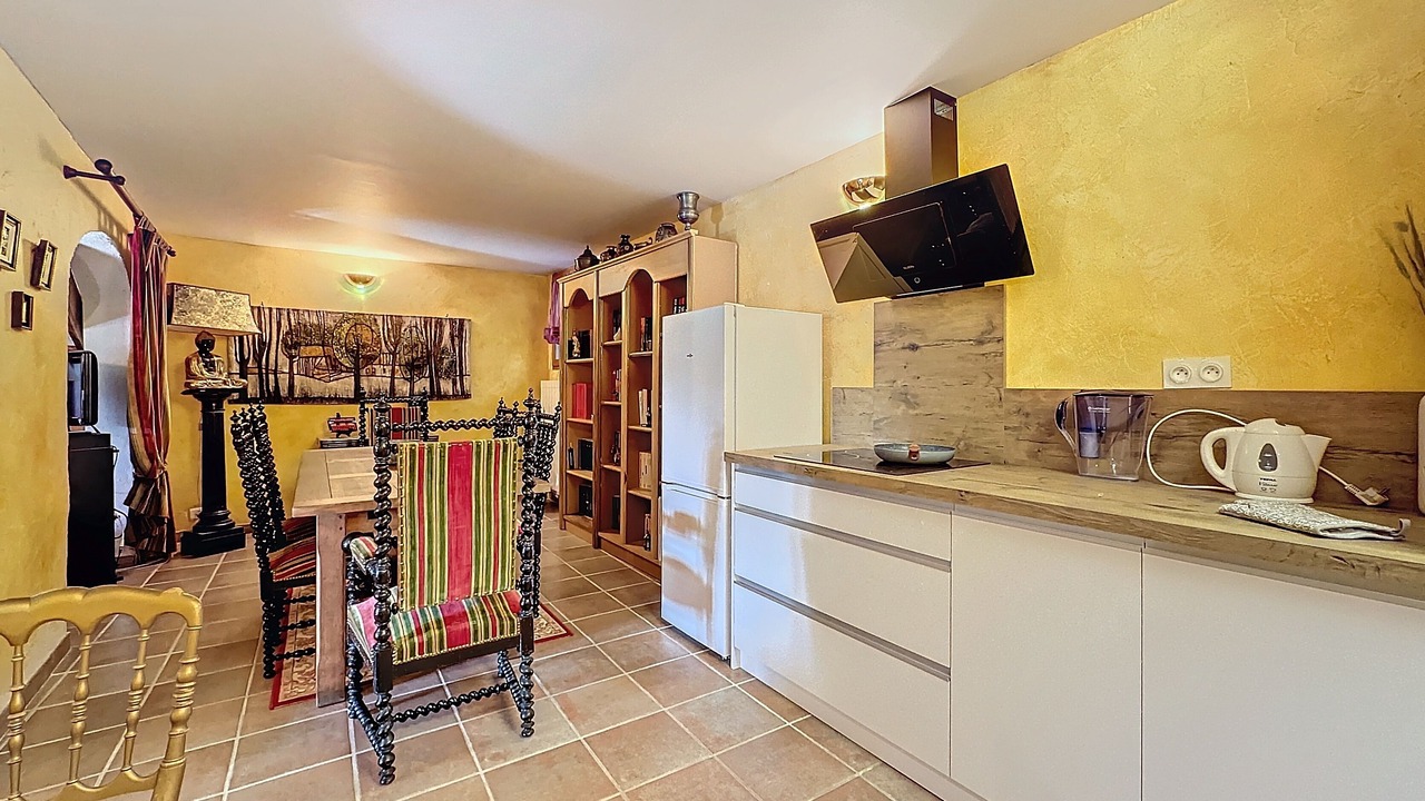 Photo of Kitchen in Caderousse