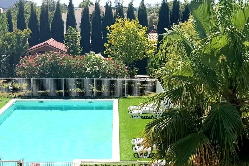 Photo of Outdoor in Milhaud