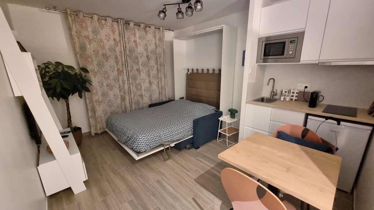 Photo of Bedroom in Lodi