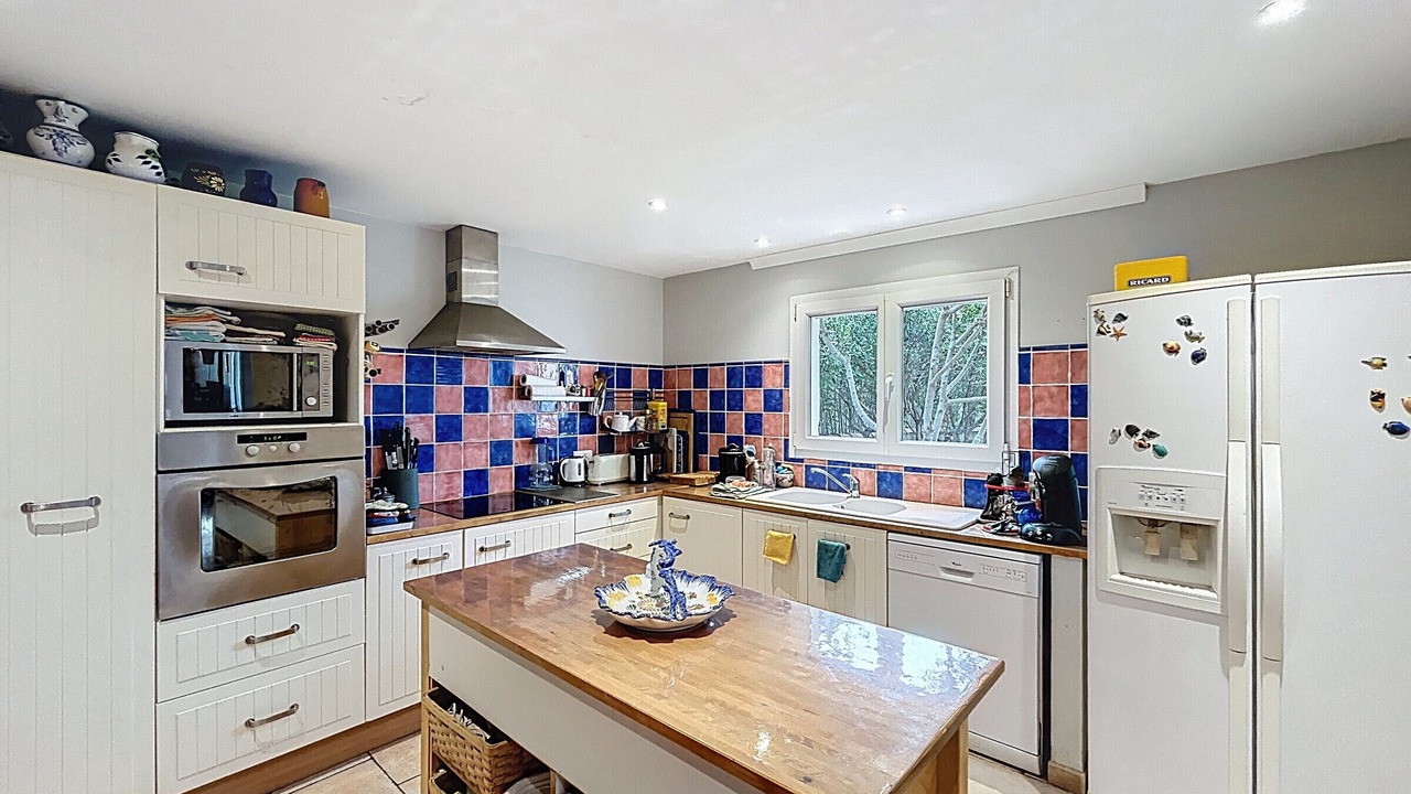 Photo of Kitchen in Saintes-Maries-de-la-Mer
